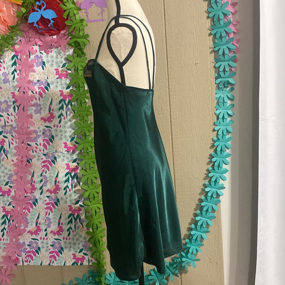 Delicates. 💯 polyester - Picture 3 of 10